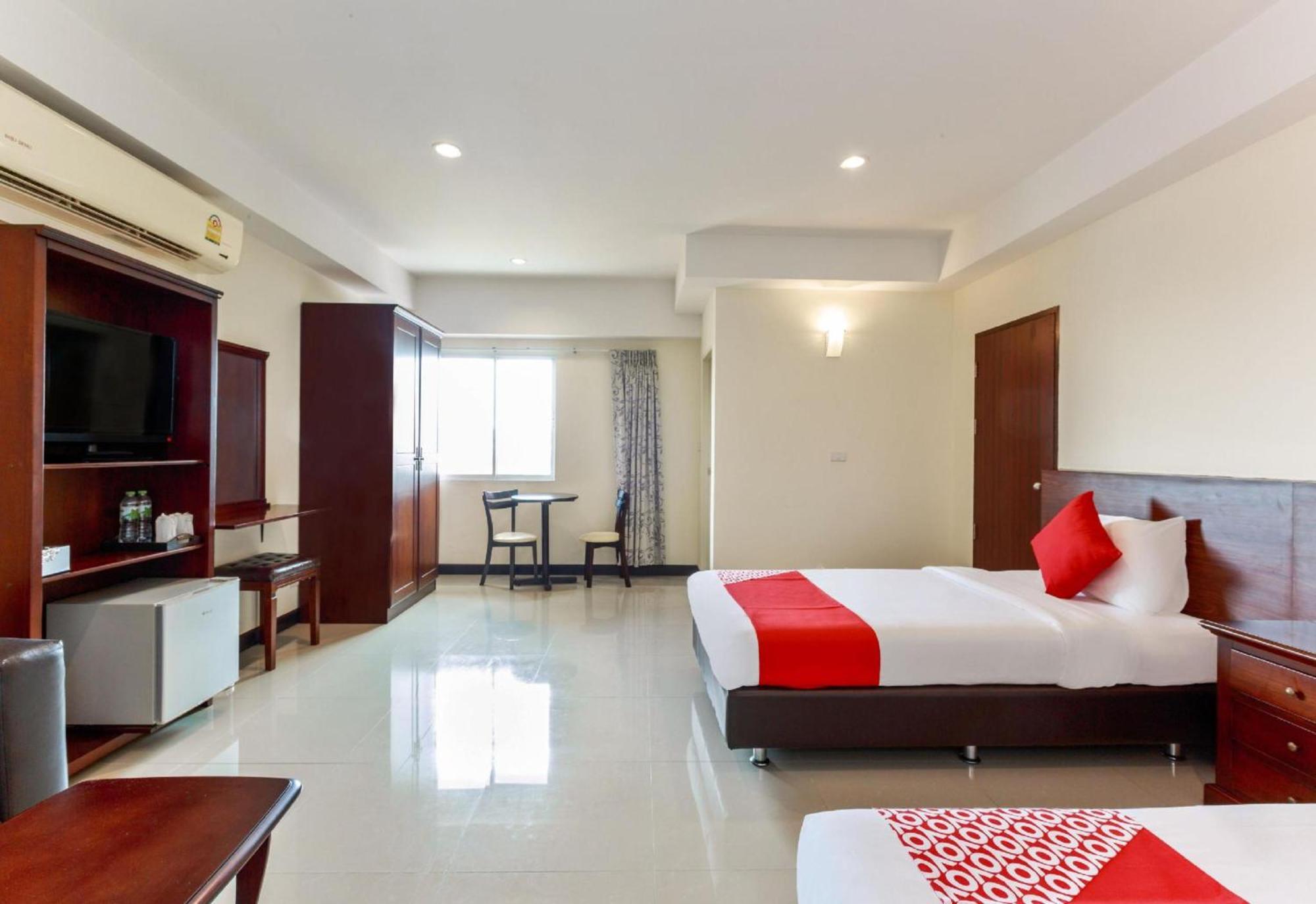 Collection O Vresotel Nonthaburi Exterior photo